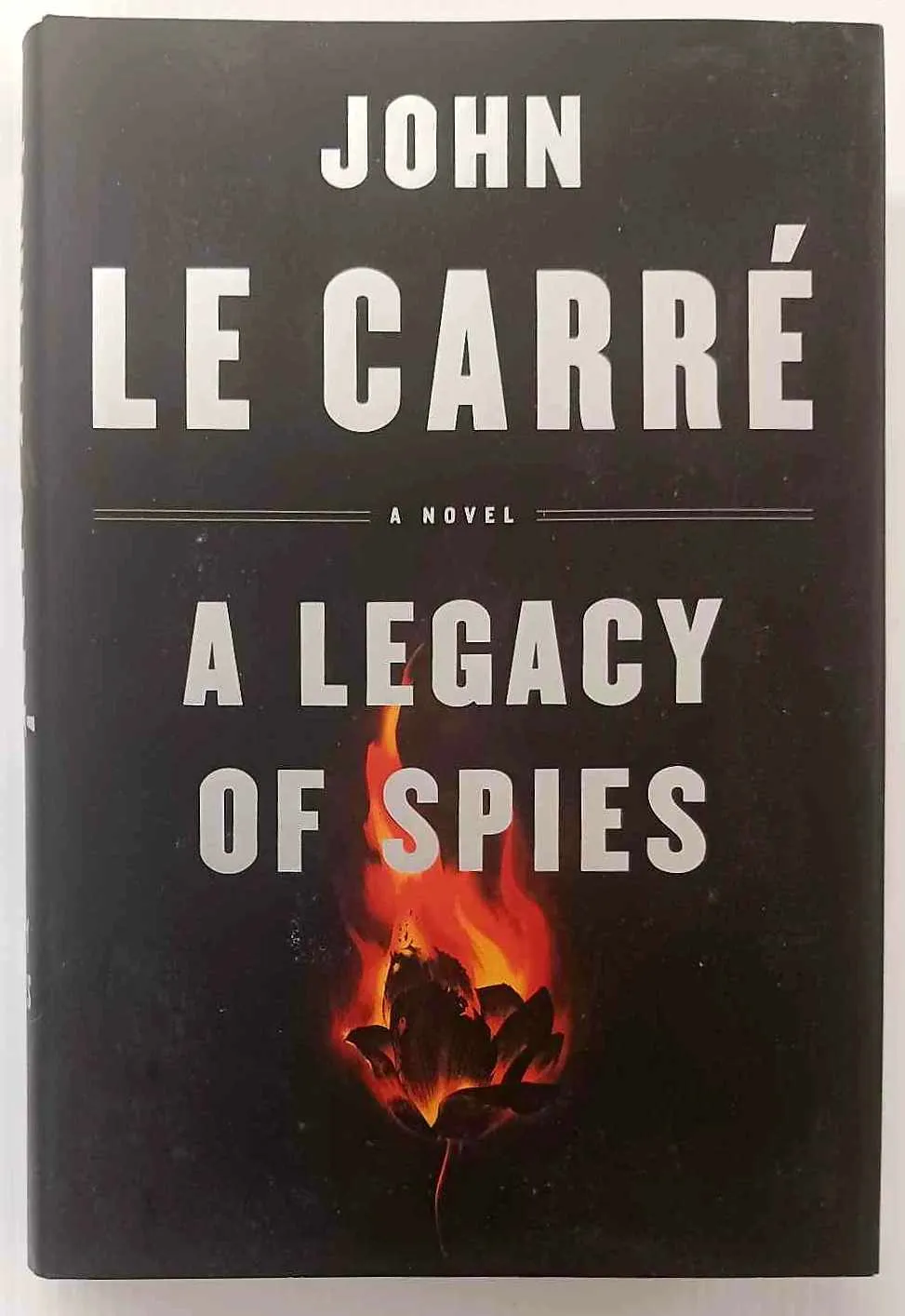 A LEGACY OF SPIES - John le Carre